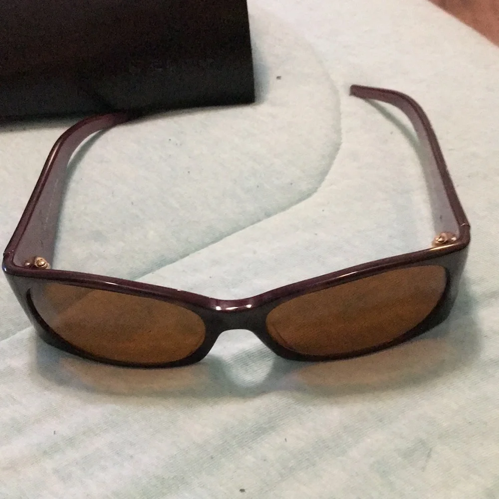 Fendi Sunglasses - Picture 1 of 6